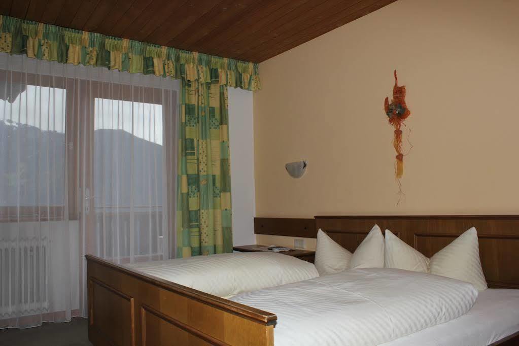 Gasthof Pension Berghof Hippach Ngoại thất bức ảnh