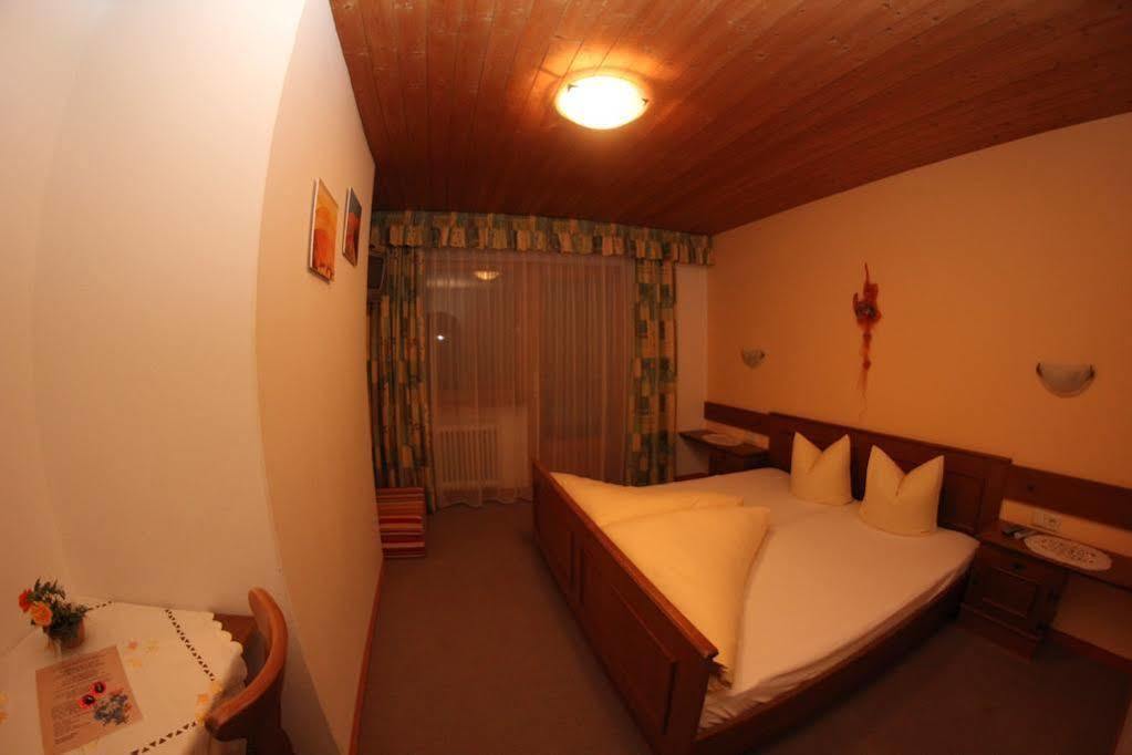 Gasthof Pension Berghof Hippach Ngoại thất bức ảnh